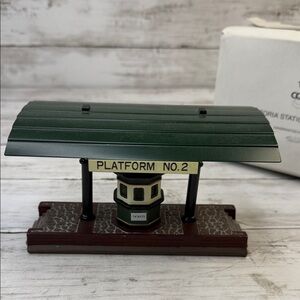 Department 56 Dickens Village Victoria Station Train Platform Christmas Village
